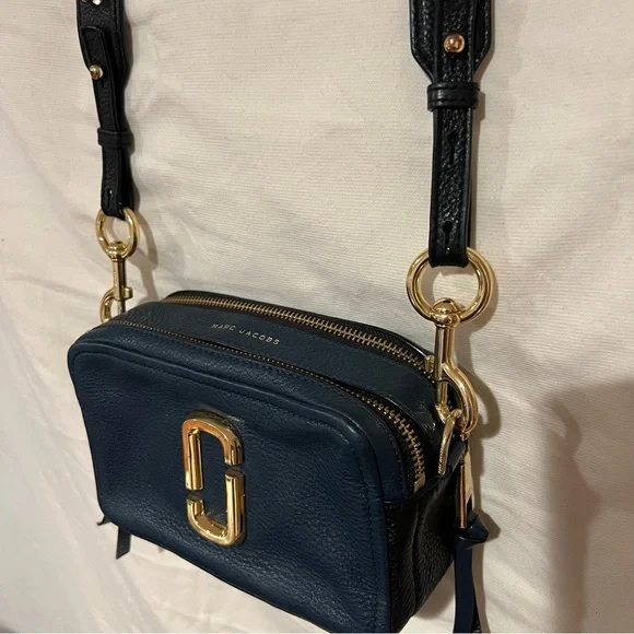 Marc Jacobs Dark Blue Crossbody Bag with Gold Accents - Picture 2 of 12